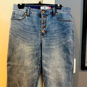 CABI palm beach cropped jeans.